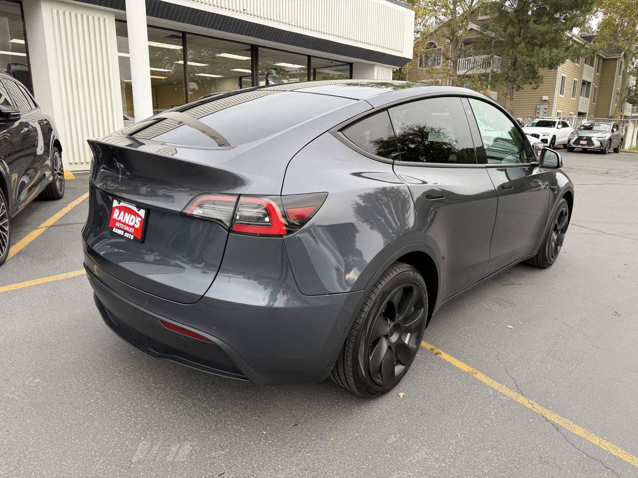 Used 2020 Tesla Model Y Long Range AWD/4WD image 10