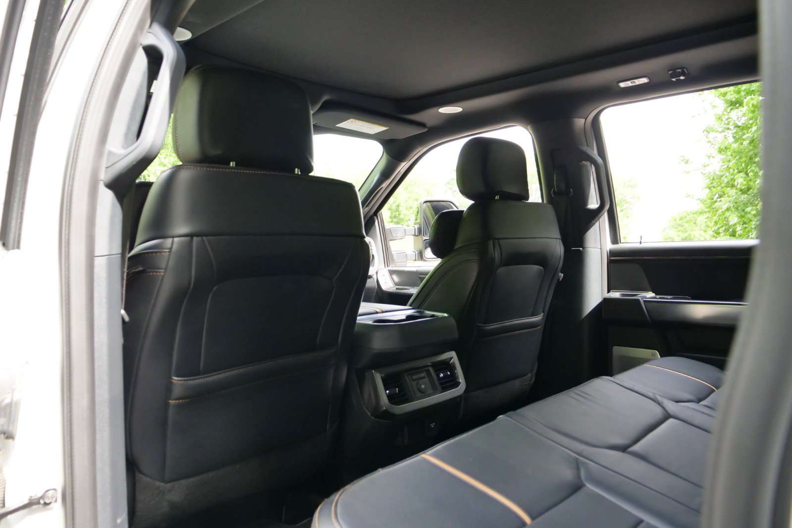 Used 2024 Ford F250 Platinum AWD/4WD image 31