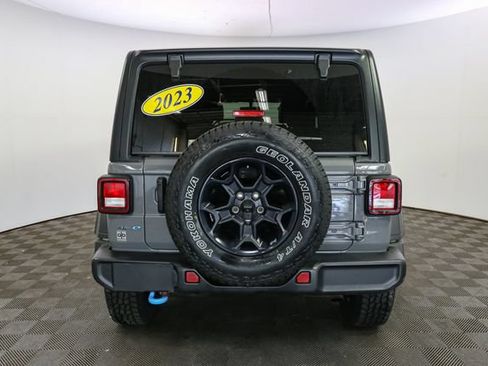 Used 2023 Jeep Wrangler Unlimited w/ 8.4" Radio Group AWD/4WD image 10