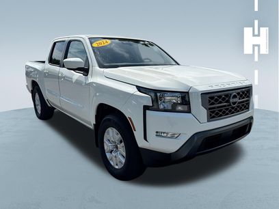 Used 2024 Nissan Frontier SV w/ SV Convenience Package
