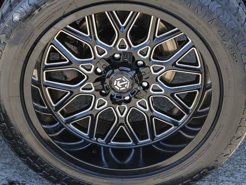 Used 2007 Chevrolet Tahoe LT image 11