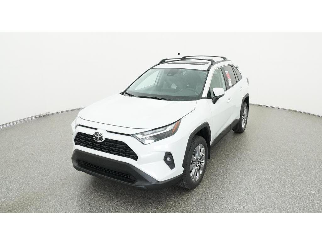 Used 2025 Toyota RAV4 XLE Premium FWD image 22