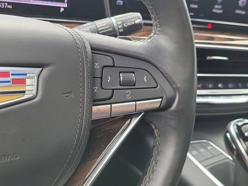 Used 2022 Cadillac Escalade ESV Premium Luxury Platinum w/ Heavy-Duty Trailer Package RWD image 26