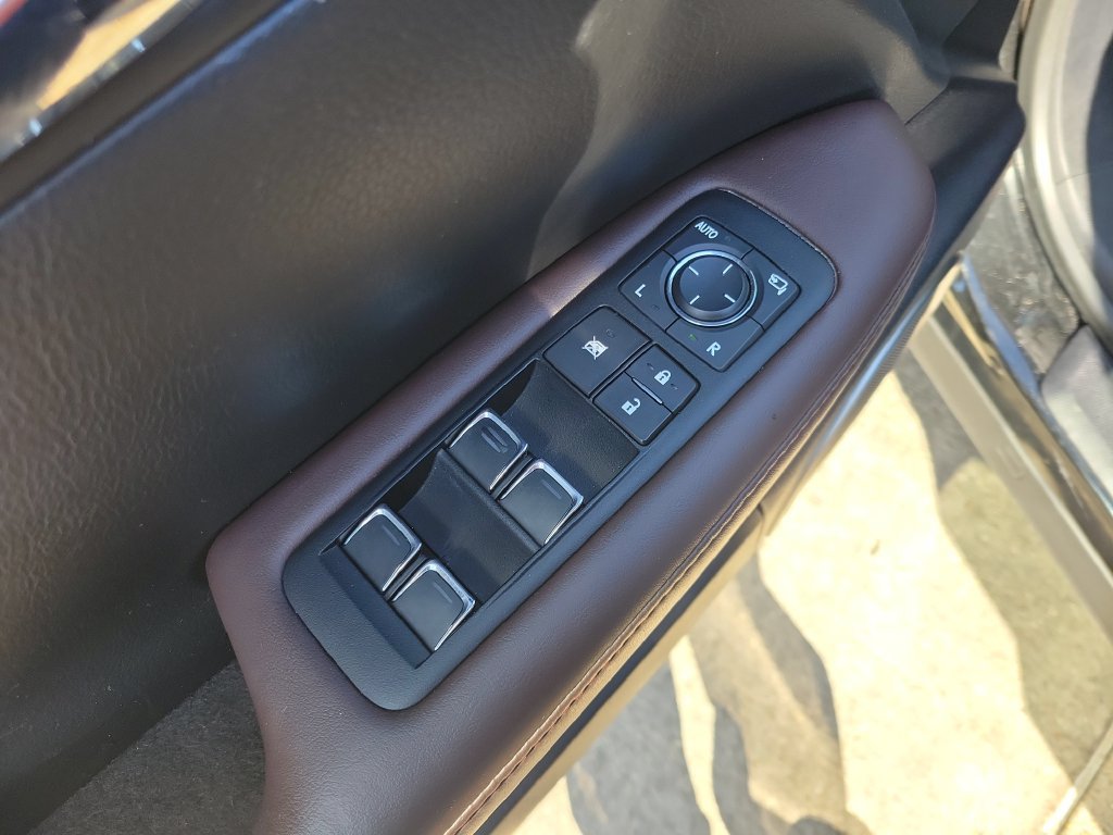 Used 2016 Lexus RX 350 FWD w/ Luxury Package image 14
