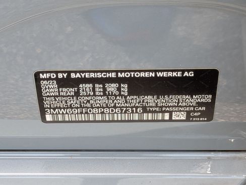Used 2023 BMW 330i Sedan w/ M Sport Package RWD image 41