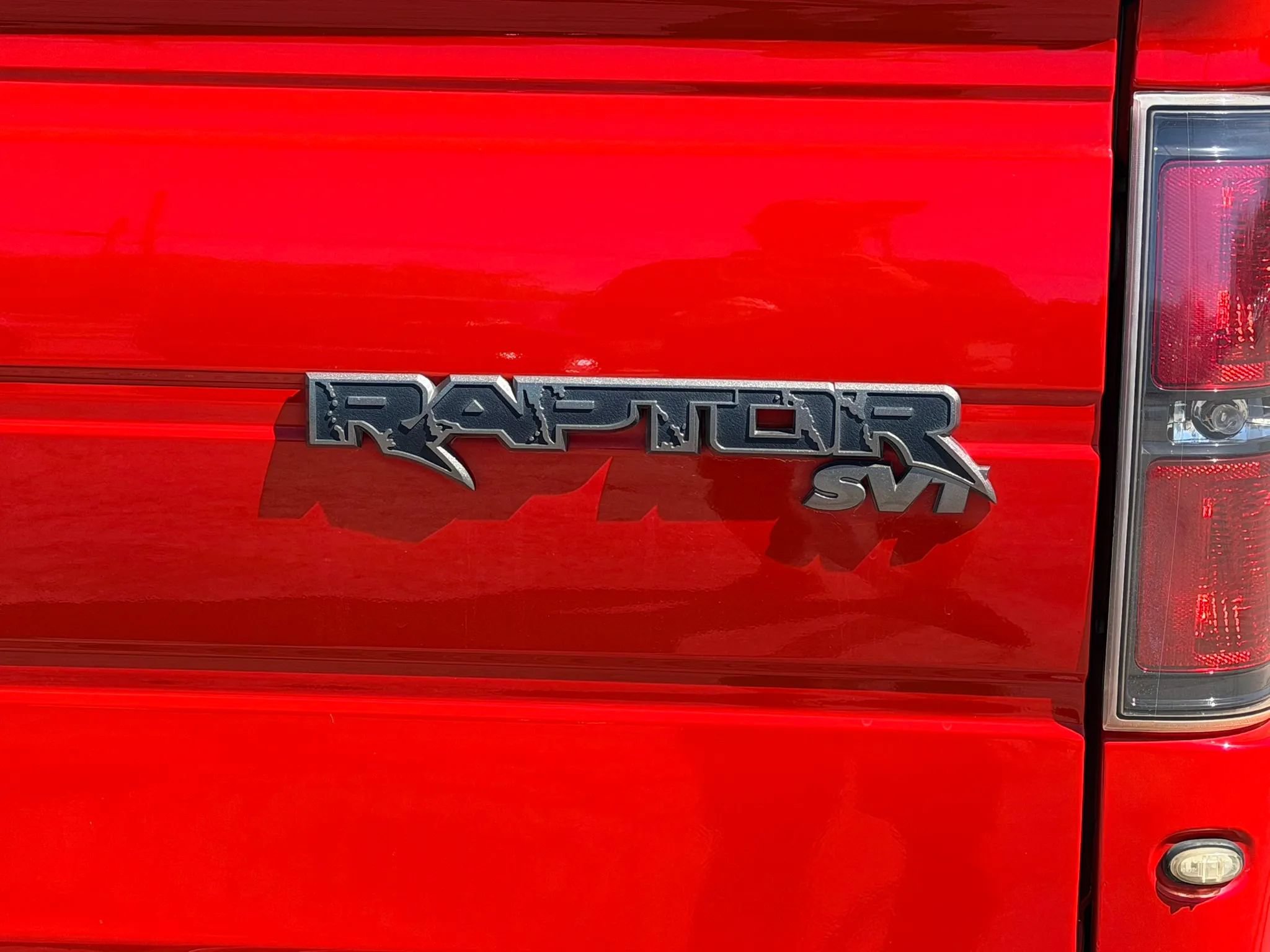 Used 2013 Ford F150 Raptor w/ Luxury Equipment Group AWD/4WD image 14
