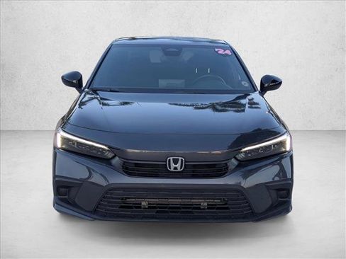 Used 2024 Honda Civic Sport image 2