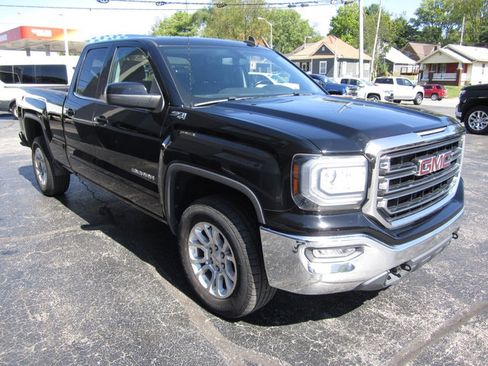 Used 2019 GMC Sierra 1500 SLE w/ SLE Value Package image 6