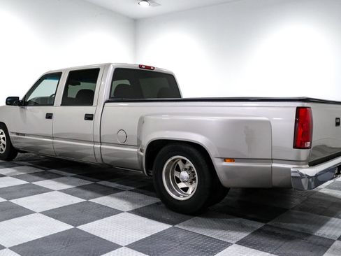 Used 2000 GMC Sierra 3500 2WD Crew Cab w/ SLE Marketing Option Pkg 3 image 4