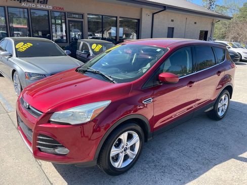 Used 2014 Ford Escape SE image 1