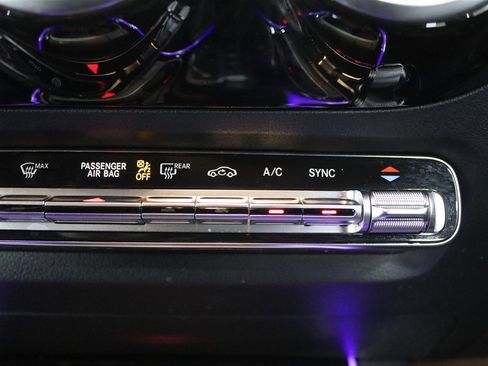 Used 2021 Mercedes-Benz GLA 35 AMG 4MATIC image 38