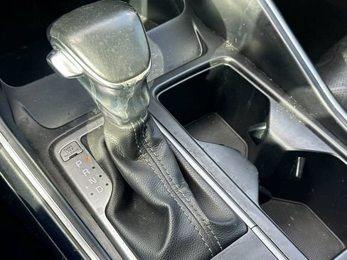 Used 2023 Kia Sorento S FWD image 20
