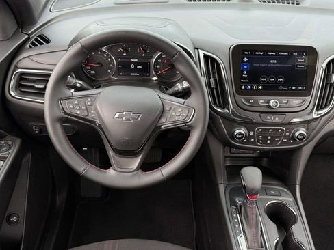 Used 2024 Chevrolet Equinox RS FWD image 12