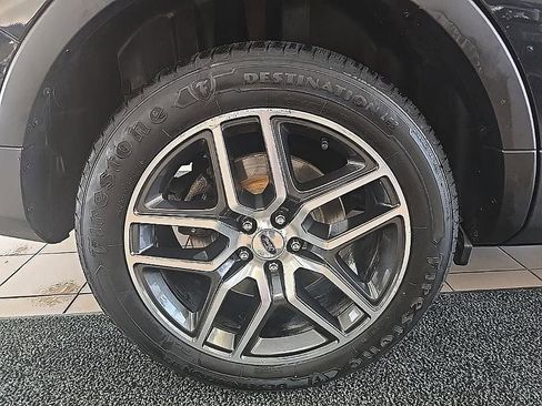 Used 2018 Ford Explorer Sport image 43