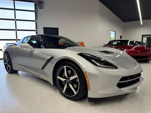 Used 2015 Chevrolet Corvette Stingray Coupe w/ 2LT Preferred Equipment Group RWD image 20
