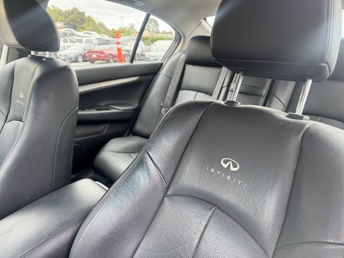 Used 2013 INFINITI G37 Journey w/ Premium Pkg RWD image 12