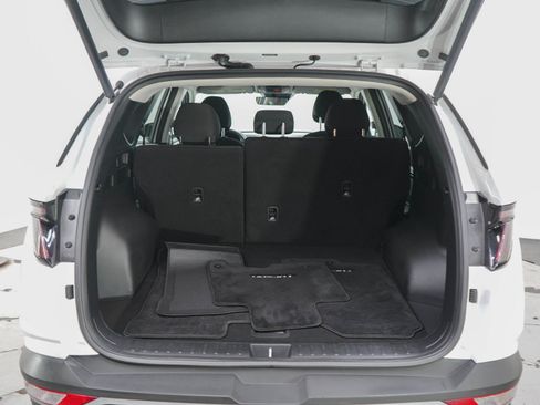 Used 2023 Hyundai Tucson SEL AWD/4WD image 16