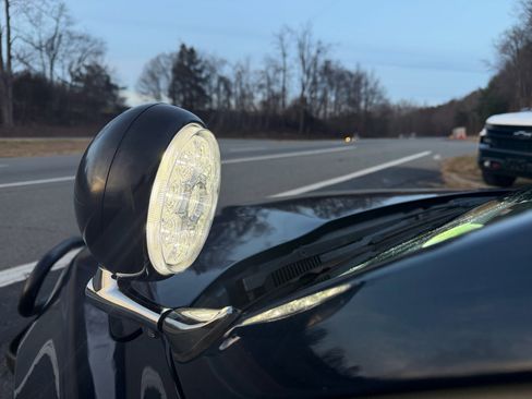 Used 2017 Ford Taurus Police Interceptor AWD image 10