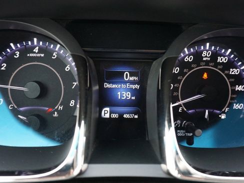 Used 2013 Toyota Avalon XLE image 15