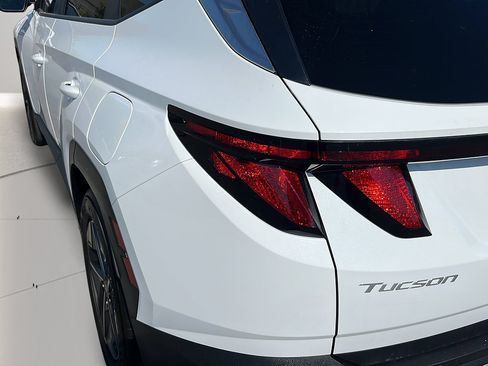 Certified 2025 Hyundai Tucson SEL FWD image 27