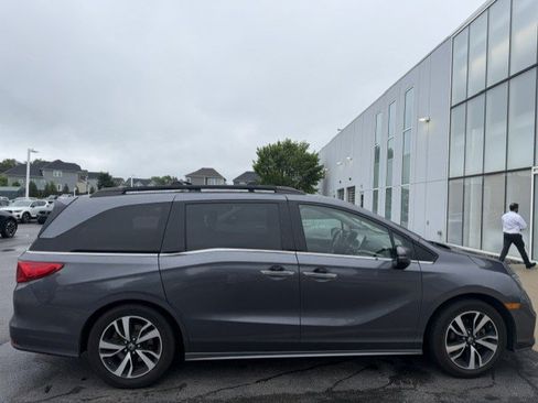 Used 2018 Honda Odyssey Elite image 9