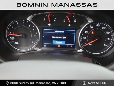 Used 2023 GMC Terrain SLE w/ Driver Convenience Package image 15