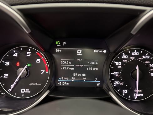 Used 2021 Alfa Romeo Giulia Sprint w/ Sun & Sound Package image 21