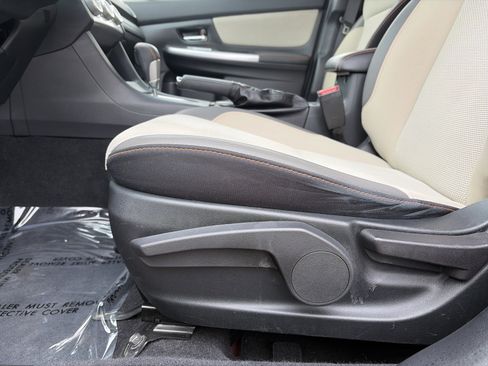 Used 2016 Subaru Crosstrek 2.0i Premium image 15