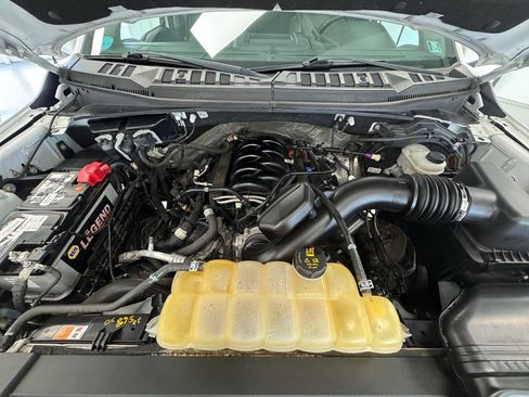 Used 2018 Ford F150 Lariat image 33