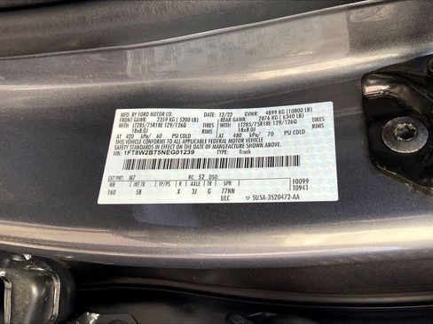 Used 2022 Ford F250 Lariat w/ Tremor Off-Road Package image 32