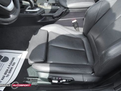 Used 2017 BMW 230i xDrive Convertible image 15