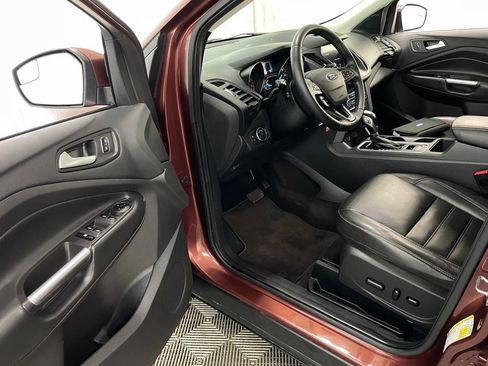 Used 2018 Ford Escape SEL AWD/4WD image 19