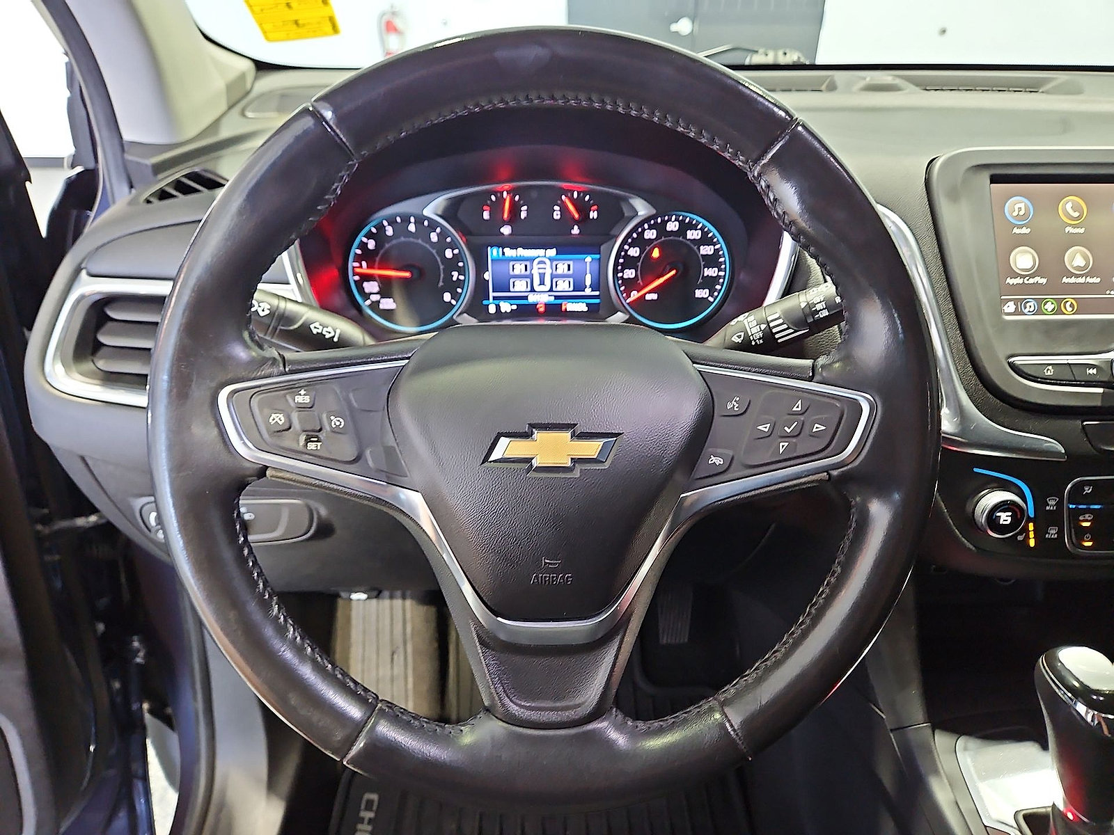 Used 2019 Chevrolet Equinox LT FWD image 21