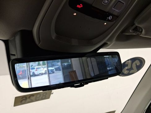 Certified 2025 Volvo XC90 T8 Plus w/ Protection Package AWD/4WD image 29
