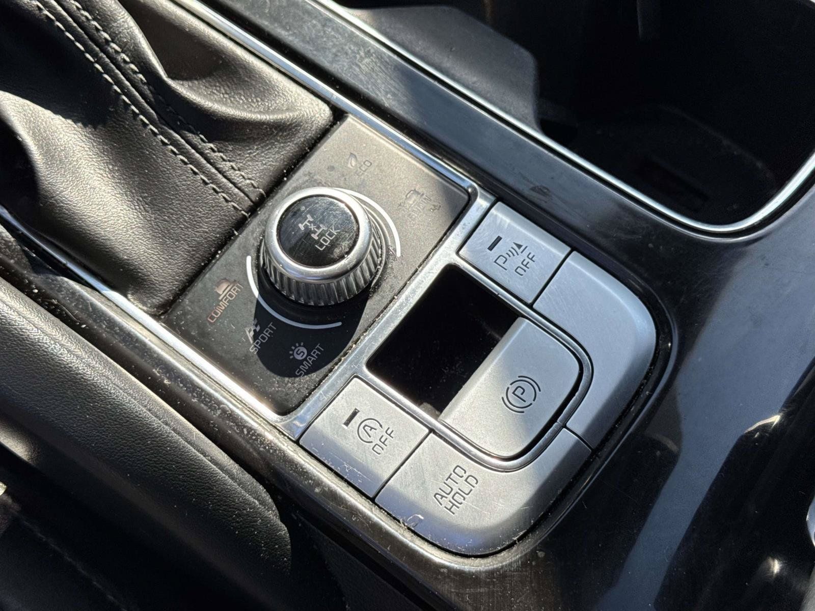 Used 2020 Kia Telluride LX AWD/4WD image 26