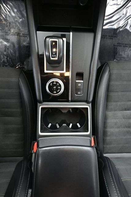 Used 2024 Mitsubishi Outlander SE AWD/4WD image 25