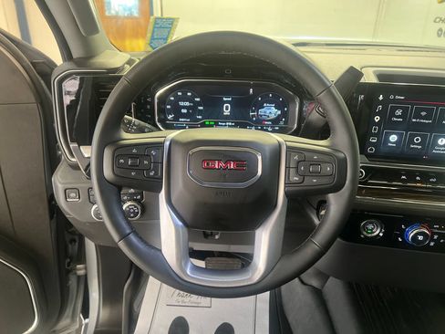 Used 2023 GMC Sierra 1500 Elevation w/ LPO, Elevation Black Package AWD/4WD image 25