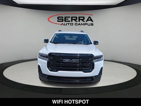 Used 2023 GMC Acadia SLE w/ Driver Convenience Package FWD image 8