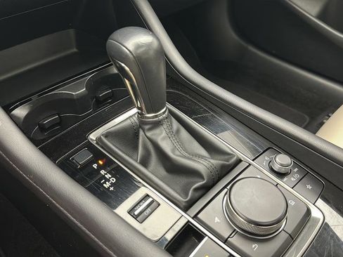 Used 2024 MAZDA MAZDA3 s FWD image 22