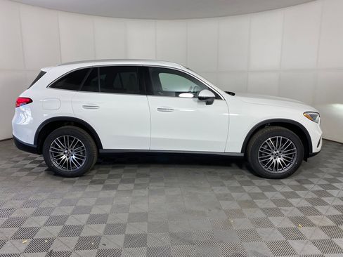 Used 2026 Mercedes-Benz GLC 300 4MATIC image 7