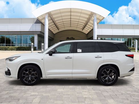 New 2026 Lexus TX 500h AWD image 3