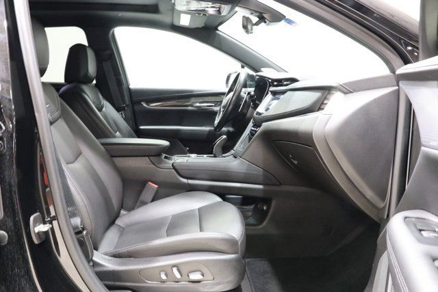 Used 2022 Cadillac XT5 Sportv w/ Technology Package AWD/4WD image 35