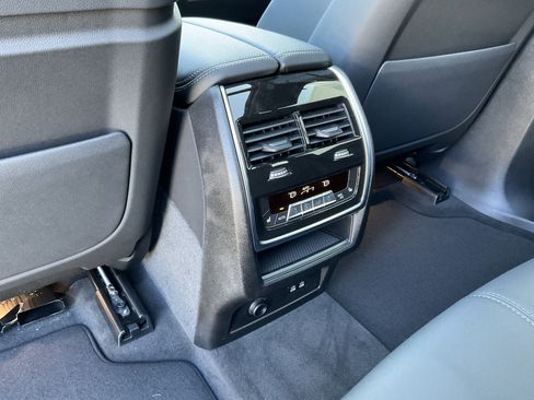 New 2026 BMW X5 M60i image 25