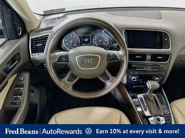Used 2016 Audi Q5 2.0T Premium Plus w/ Technology Package AWD/4WD image 30