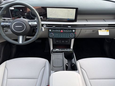 New 2026 Hyundai Tucson Limited image 11