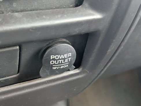 Used 1999 Jeep Cherokee Sport RWD image 23
