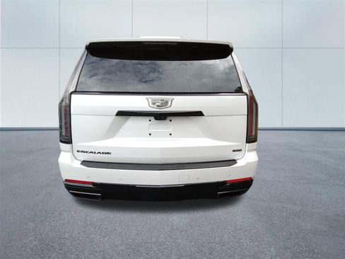 Used 2025 Cadillac Escalade Sport w/ LPO, ONYX Package image 4