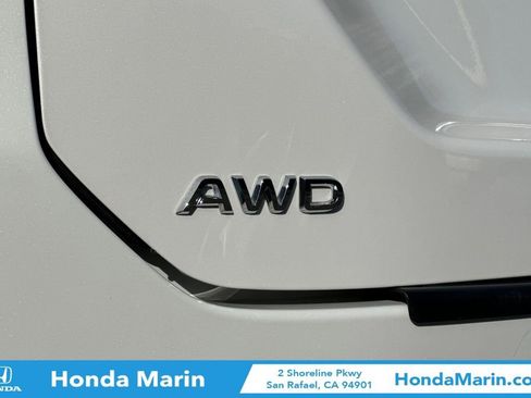 Certified 2024 Honda Pilot Elite image 38