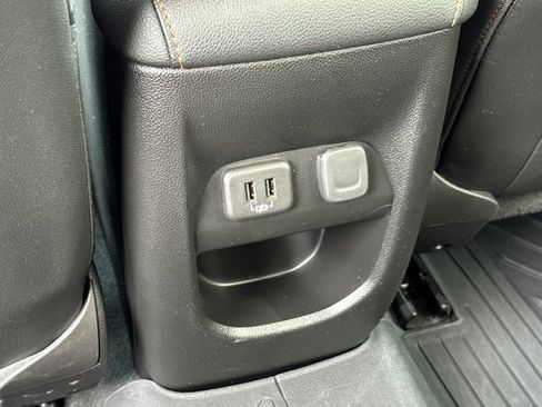 Certified 2022 GMC Canyon AT4 AWD/4WD image 14