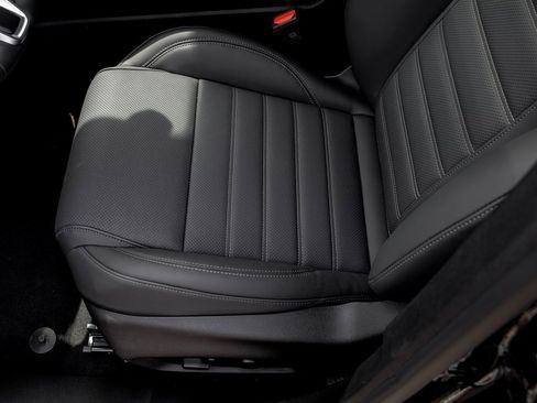 New 2025 Alfa Romeo Tonale w/ Premium Package image 27